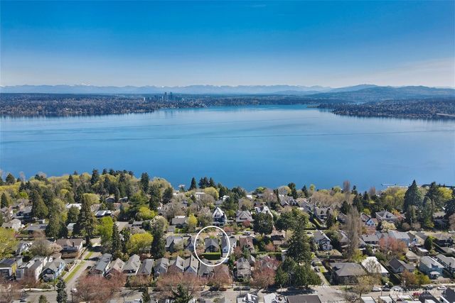 719 35th Avenue, Seattle, WA 98122