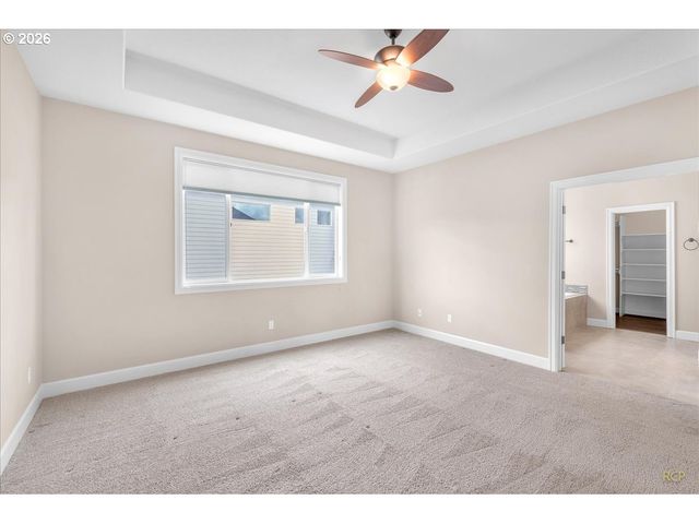 10851 Nw CLAIRE Ct, Portland, OR 97229