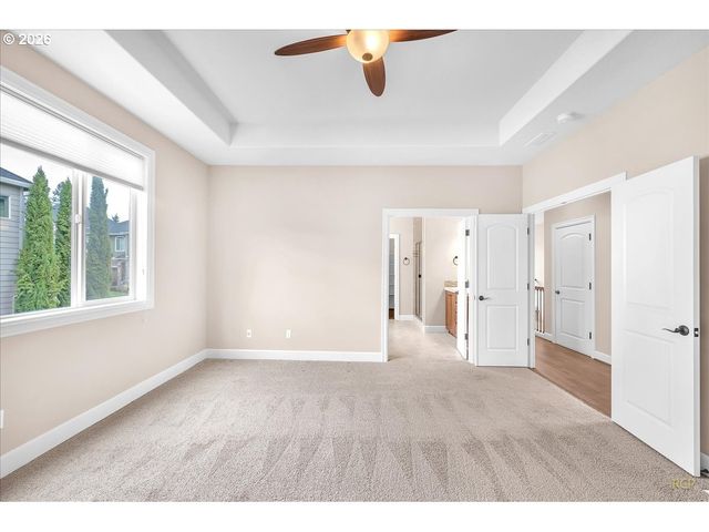 10851 Nw CLAIRE Ct, Portland, OR 97229