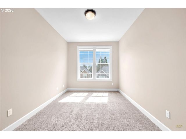 10851 Nw CLAIRE Ct, Portland, OR 97229
