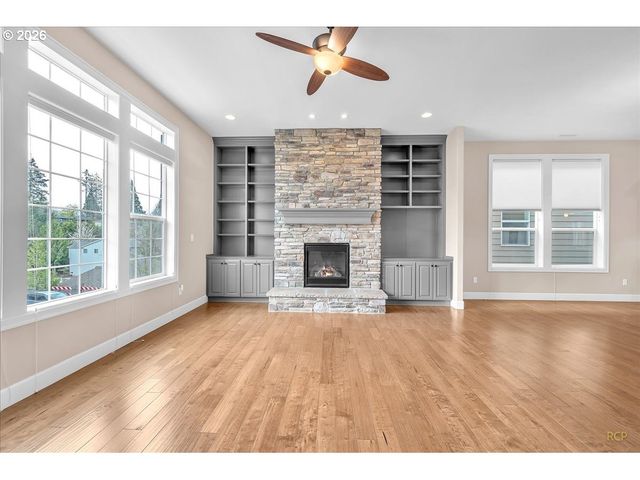 10851 Nw CLAIRE Ct, Portland, OR 97229