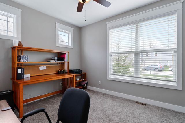 3911 Crown Drive, Valparaiso, IN 46383