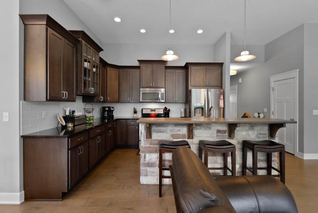 3911 Crown Drive, Valparaiso, IN 46383