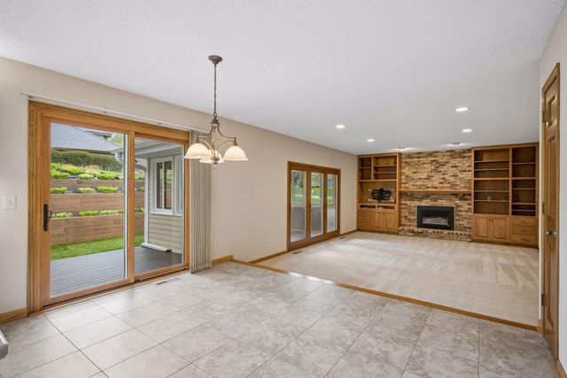 3385 Rosewood Lane N, Plymouth, MN 55441