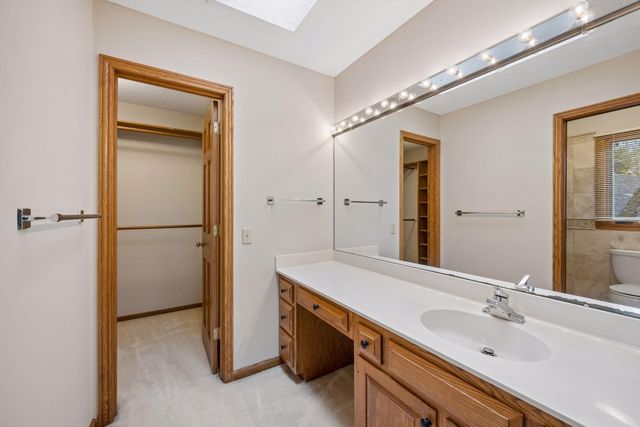 3385 Rosewood Lane N, Plymouth, MN 55441