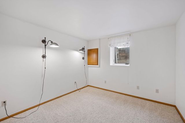 3385 Rosewood Lane N, Plymouth, MN 55441