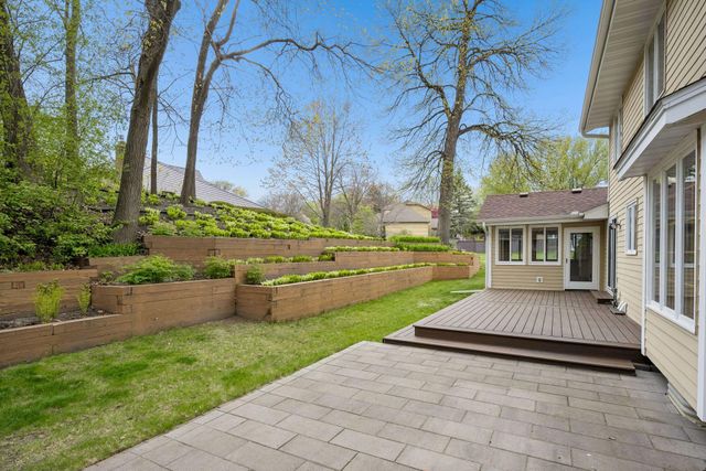 3385 Rosewood Lane N, Plymouth, MN 55441