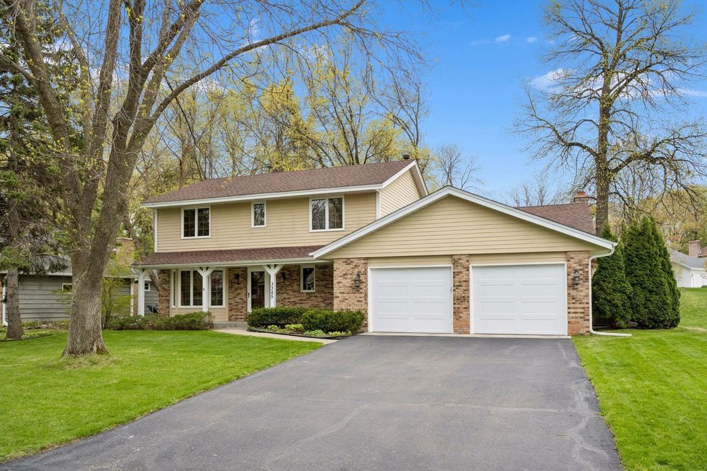 3385 Rosewood Lane N, Plymouth, MN 55441