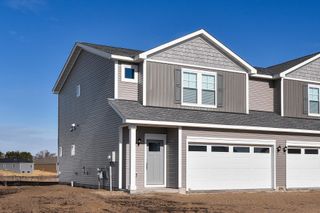 39749 Fallbrook Avenue, North Branch, MN 55056