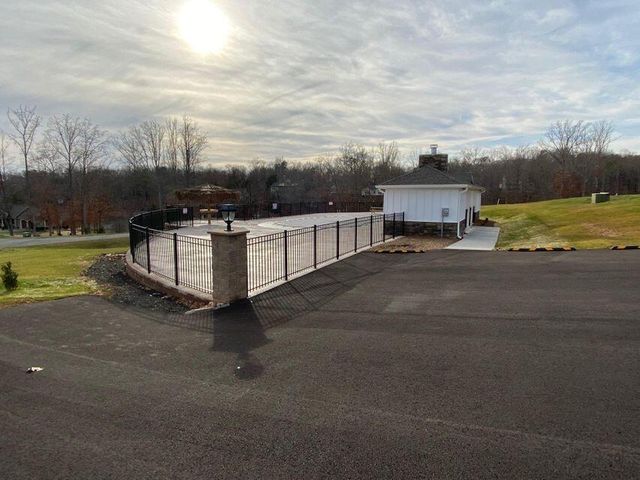 Lot 28 Farm DR, Moneta, VA 24121
