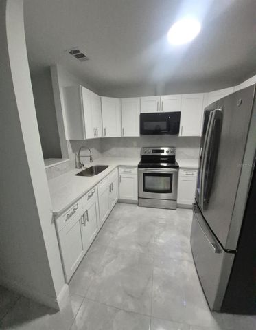 7128 OAKWOOD DR 2, New Port Richey, FL 34652