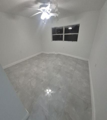 7128 OAKWOOD DR 2, New Port Richey, FL 34652