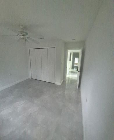 7128 OAKWOOD DR 2, New Port Richey, FL 34652