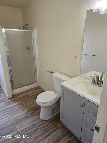 15785 N Twin Lakes Drive, Tucson, AZ 85739
