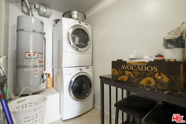 871 Crenshaw Boulevard 406, Los Angeles, CA 90005