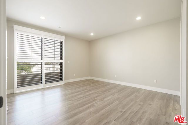 871 Crenshaw Boulevard 406, Los Angeles, CA 90005