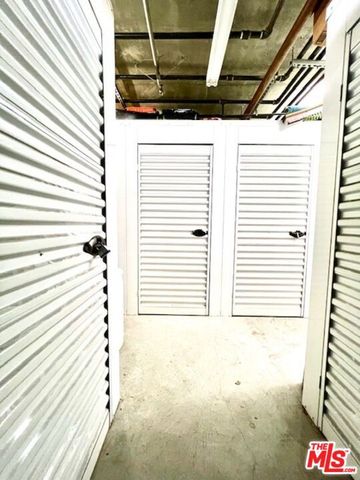 871 Crenshaw Boulevard 406, Los Angeles, CA 90005