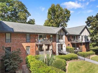 6851 Roswell Road H28, Sandy Springs, GA 30328