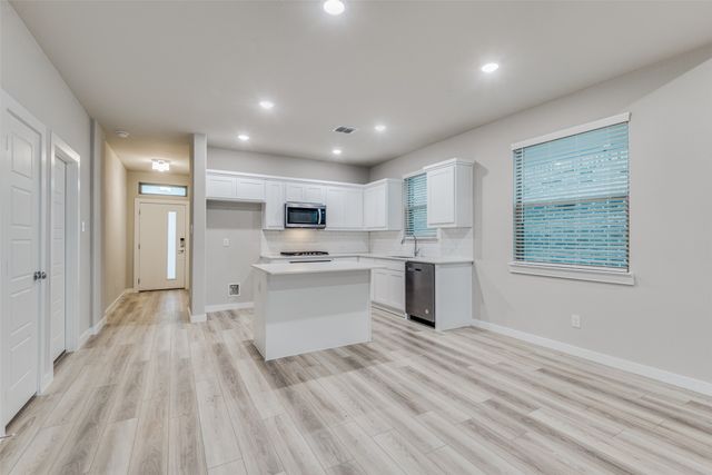 2544 Rambling Road, Celina, TX 75009