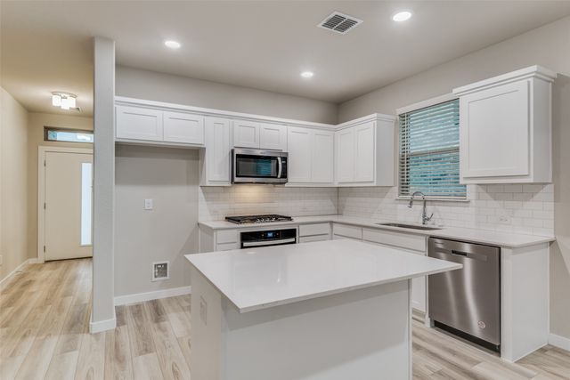2544 Rambling Road, Celina, TX 75009