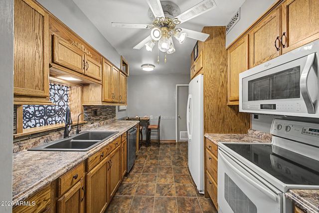 10853 W SANTA FE Drive, Sun City, AZ 85351
