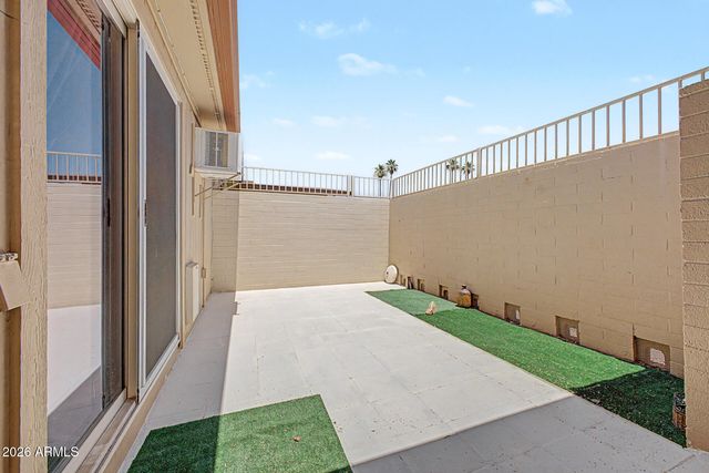 10853 W SANTA FE Drive, Sun City, AZ 85351