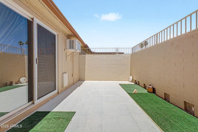 10853 W SANTA FE Drive, Sun City, AZ 85351