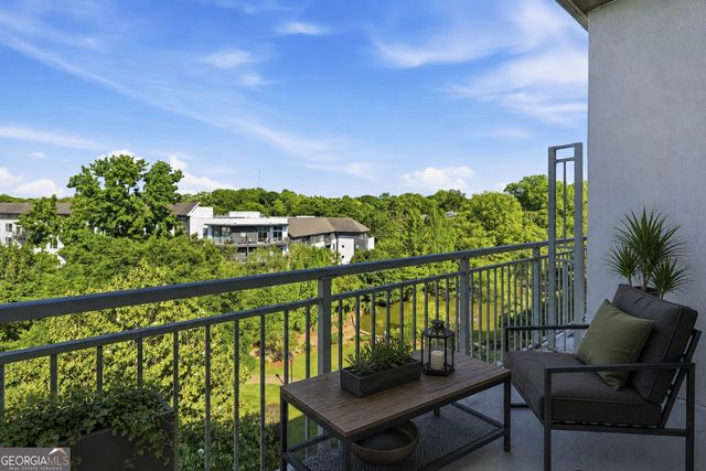 245 N HIGHLAND Avenue NE 402, Atlanta, GA 30307