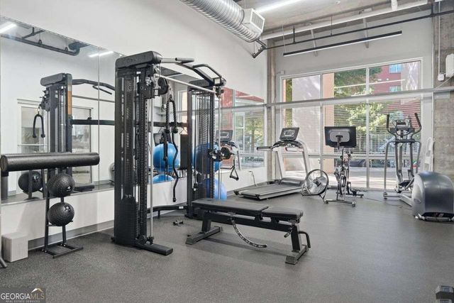 245 N HIGHLAND Avenue NE 402, Atlanta, GA 30307