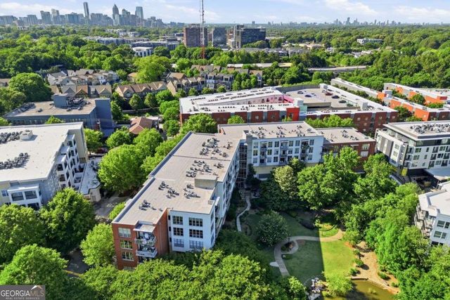 245 N HIGHLAND Avenue NE 402, Atlanta, GA 30307