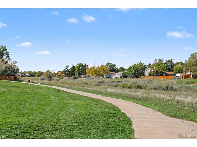 1488 S Ventura St, Aurora, CO 80017