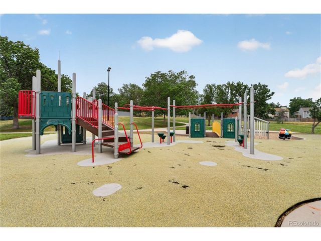 1488 S Ventura St, Aurora, CO 80017