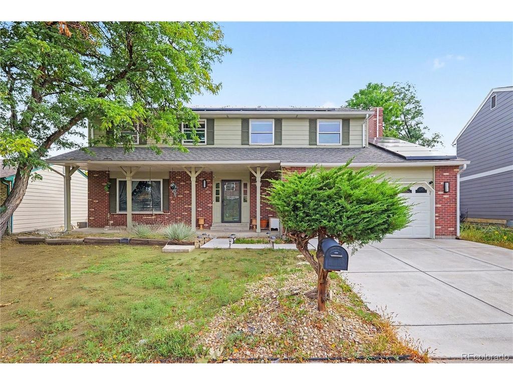 1488 S Ventura St, Aurora, CO 80017
