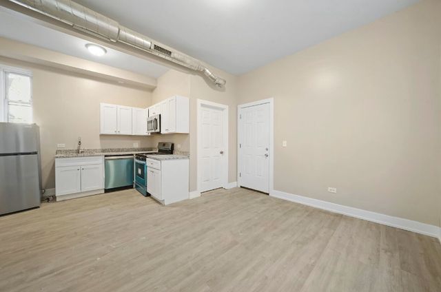 1922 S Leavitt Street 3R, Chicago, IL 60608