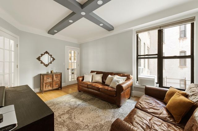 114 E 84th St Apt 6B, New York City, NY 10028