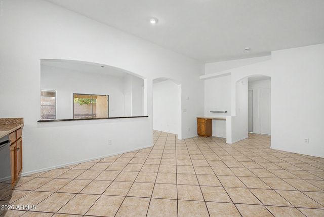 9631 W KIRBY Avenue, Tolleson, AZ 85353
