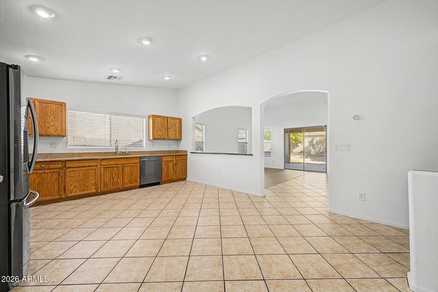 9631 W KIRBY Avenue, Tolleson, AZ 85353