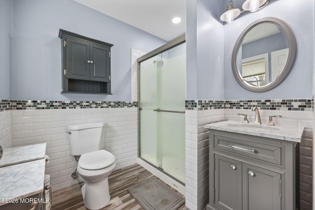 27 Mason Drive, Hazlet, NJ 07730