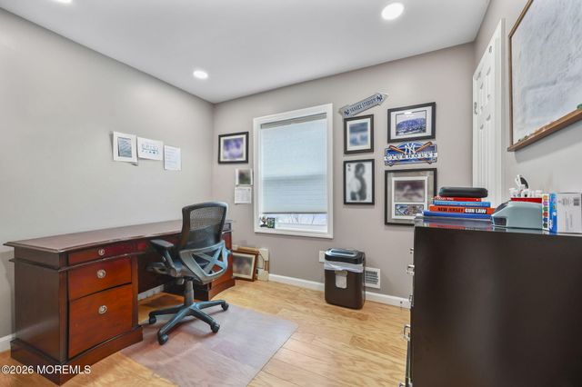 27 Mason Drive, Hazlet, NJ 07730