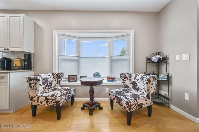 27 Mason Drive, Hazlet, NJ 07730