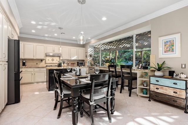 3337 Corte Verso, Carlsbad, CA 92009