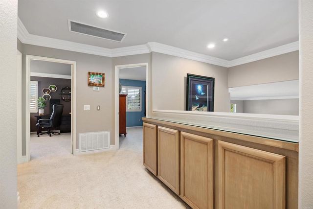 3337 Corte Verso, Carlsbad, CA 92009