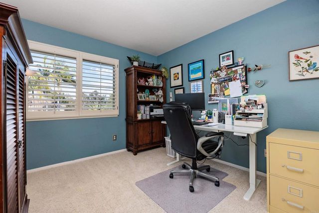 3337 Corte Verso, Carlsbad, CA 92009