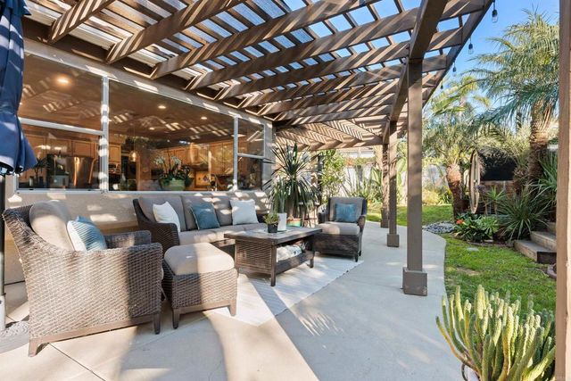 3337 Corte Verso, Carlsbad, CA 92009