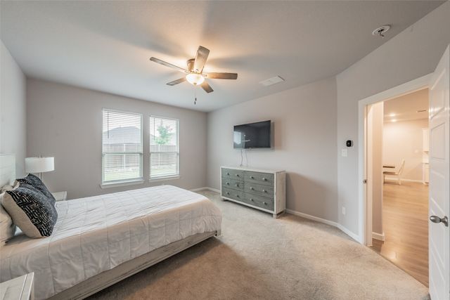 601 Bethpage Drive, Red Oak, TX 75154