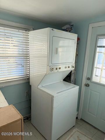 23 Millers Lane, South Seaside Park, NJ 08752