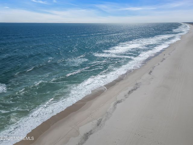 23 Millers Lane, South Seaside Park, NJ 08752