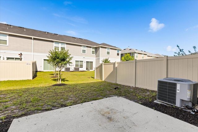 2330 CARRABELLE WAY, Sanford, FL 32771