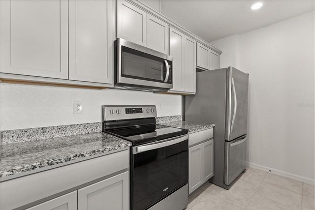 2330 CARRABELLE WAY, Sanford, FL 32771