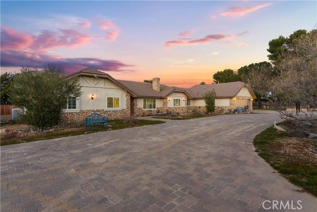 2651 W Avenue N12, Palmdale, CA 93551